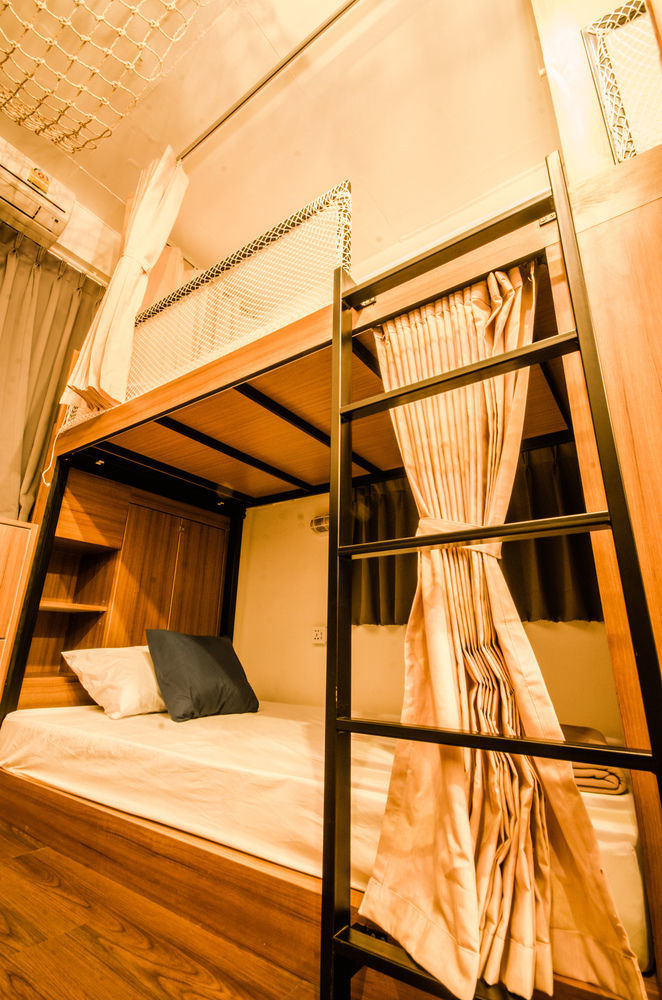 Pier 49 Hostel 曼谷 外观 照片