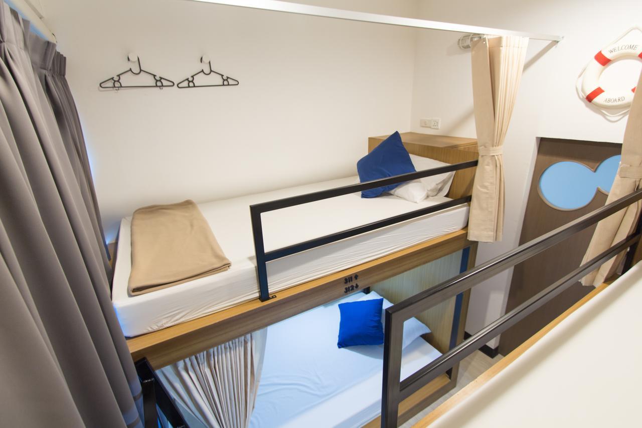 Pier 49 Hostel 曼谷 外观 照片